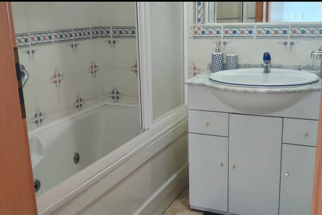 Clube Praia Mar Portimao - Apartamento A 200 Mts Da Praia מראה חיצוני תמונה